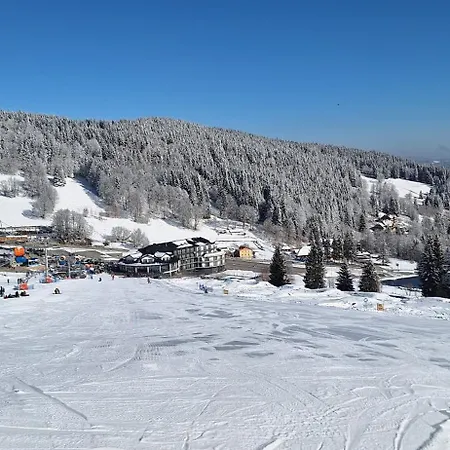 Sleepwell Czarna Gora Aparthotel 3*